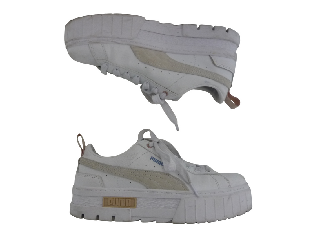 PUMA プーマ　スニーカー　シューズ