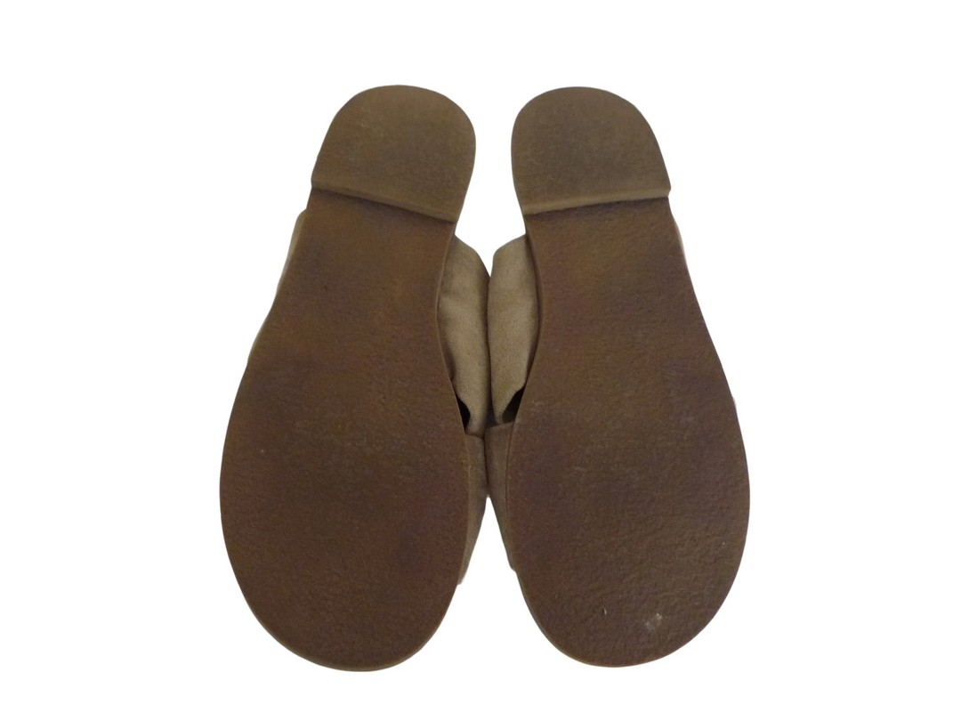 MINNETONKA　サンダル　シューズ