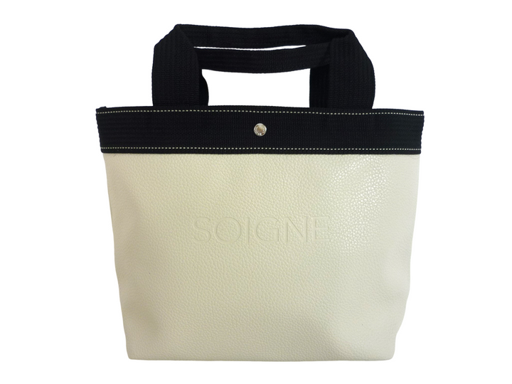 SOIGNE　ハンドバッグ/クラッチバッグ　バッグ