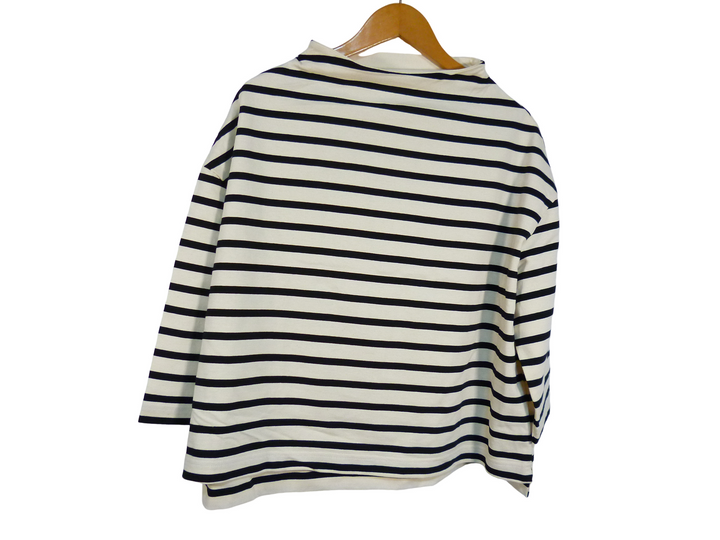【激安古着】 NARU　長袖Tシャツ　トップス