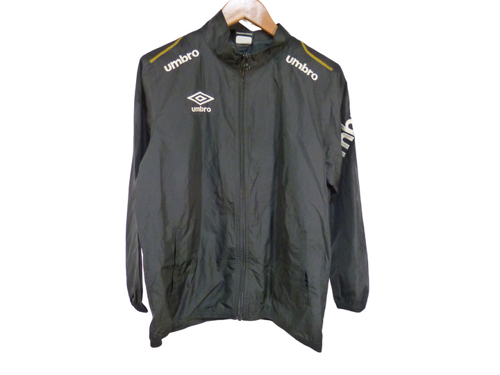 【激安古着】　umbro　ナイロンジャケット　トップス