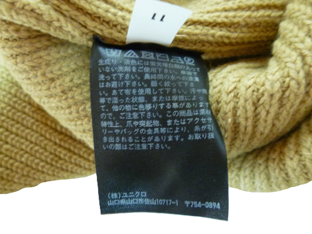 【激安古着】　UNIQLO ユニクロ　ノースリーブ　トップス