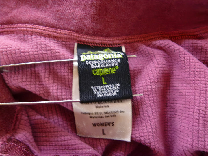 patagonia　ジップアップパーカー　トップス