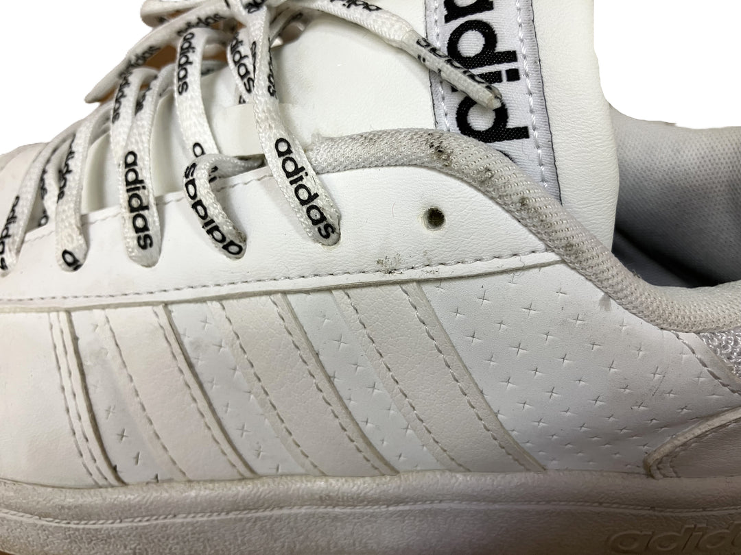 【小物/雑貨】 adidas　スニーカー　シューズ
