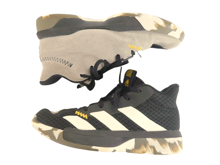 【小物/雑貨】 adidas　スニーカー　シューズ