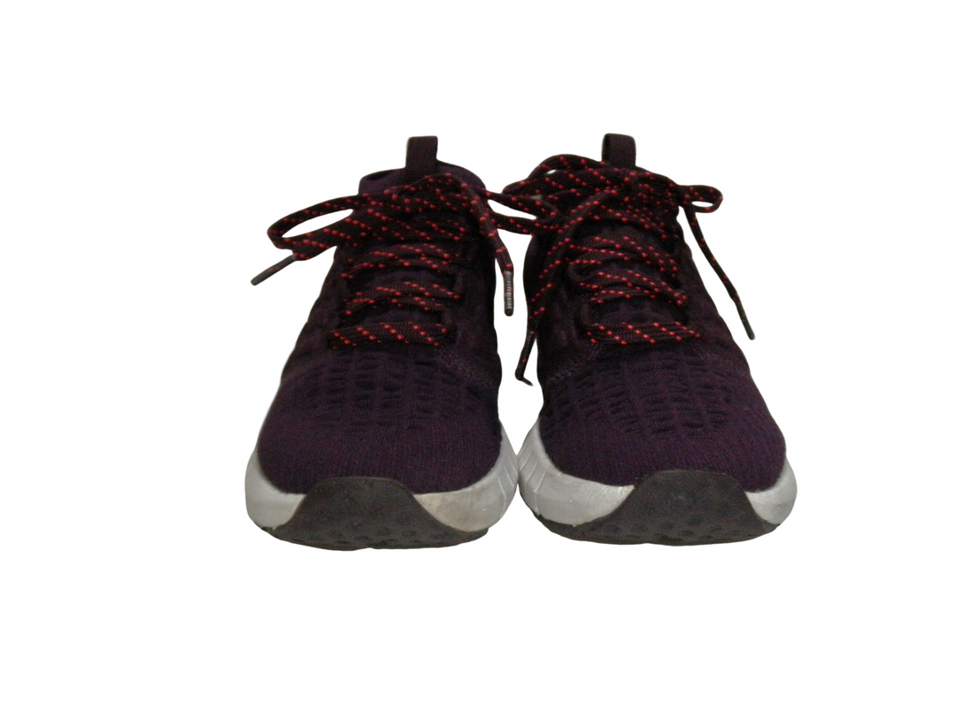【小物/雑貨】 UNDER ARMOUR　スニーカー　シューズ