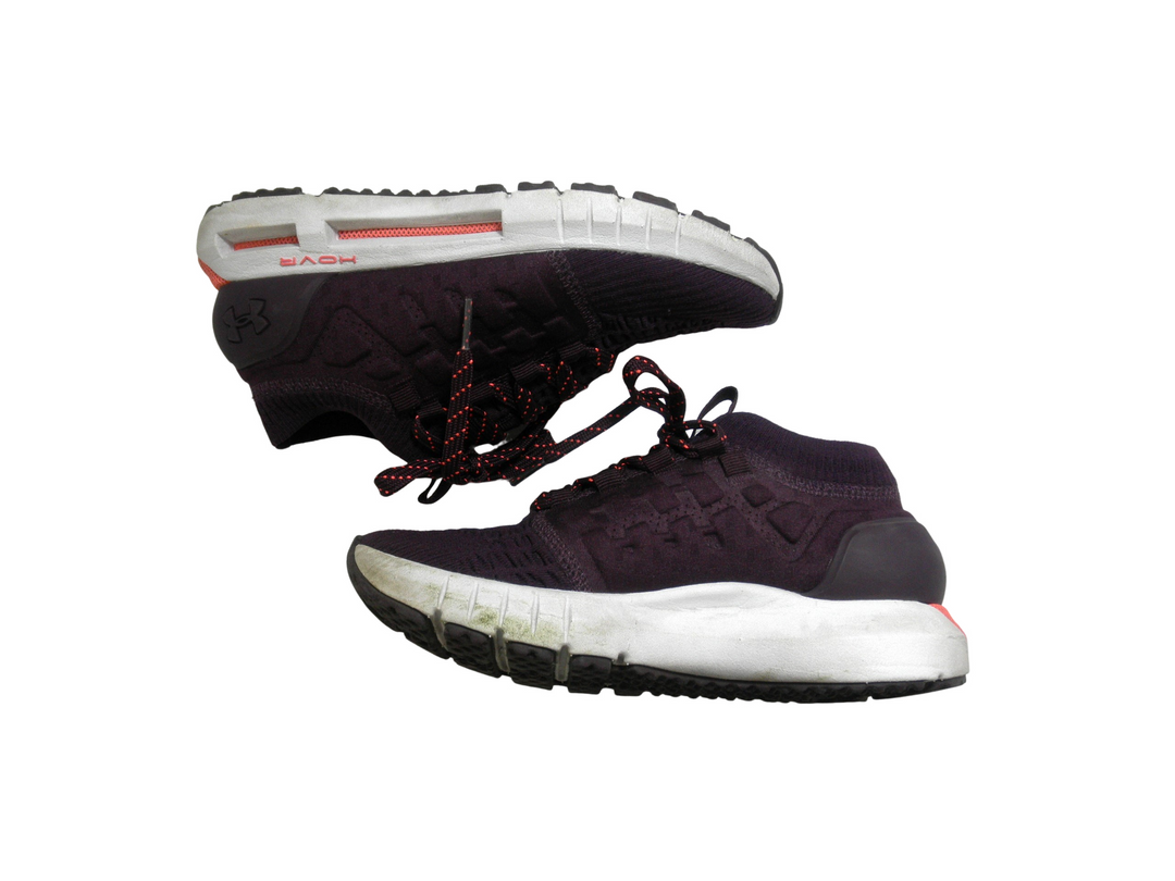 【小物/雑貨】 UNDER ARMOUR　スニーカー　シューズ