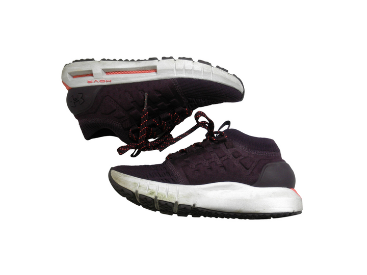 【小物/雑貨】 UNDER ARMOUR　スニーカー　シューズ