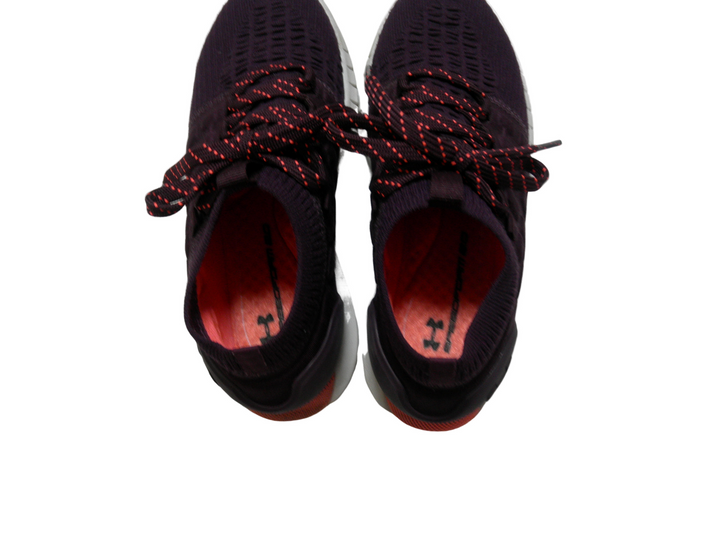 【小物/雑貨】 UNDER ARMOUR　スニーカー　シューズ
