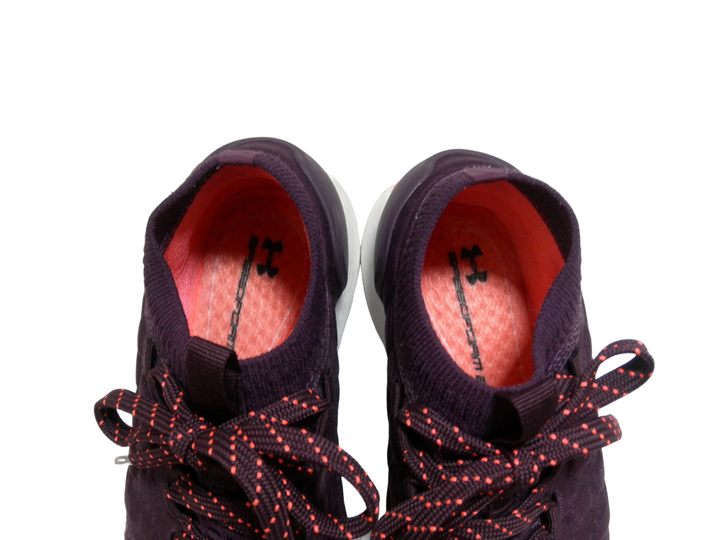 【小物/雑貨】 UNDER ARMOUR　スニーカー　シューズ