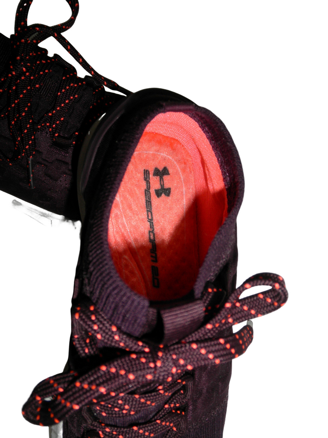 【小物/雑貨】 UNDER ARMOUR　スニーカー　シューズ
