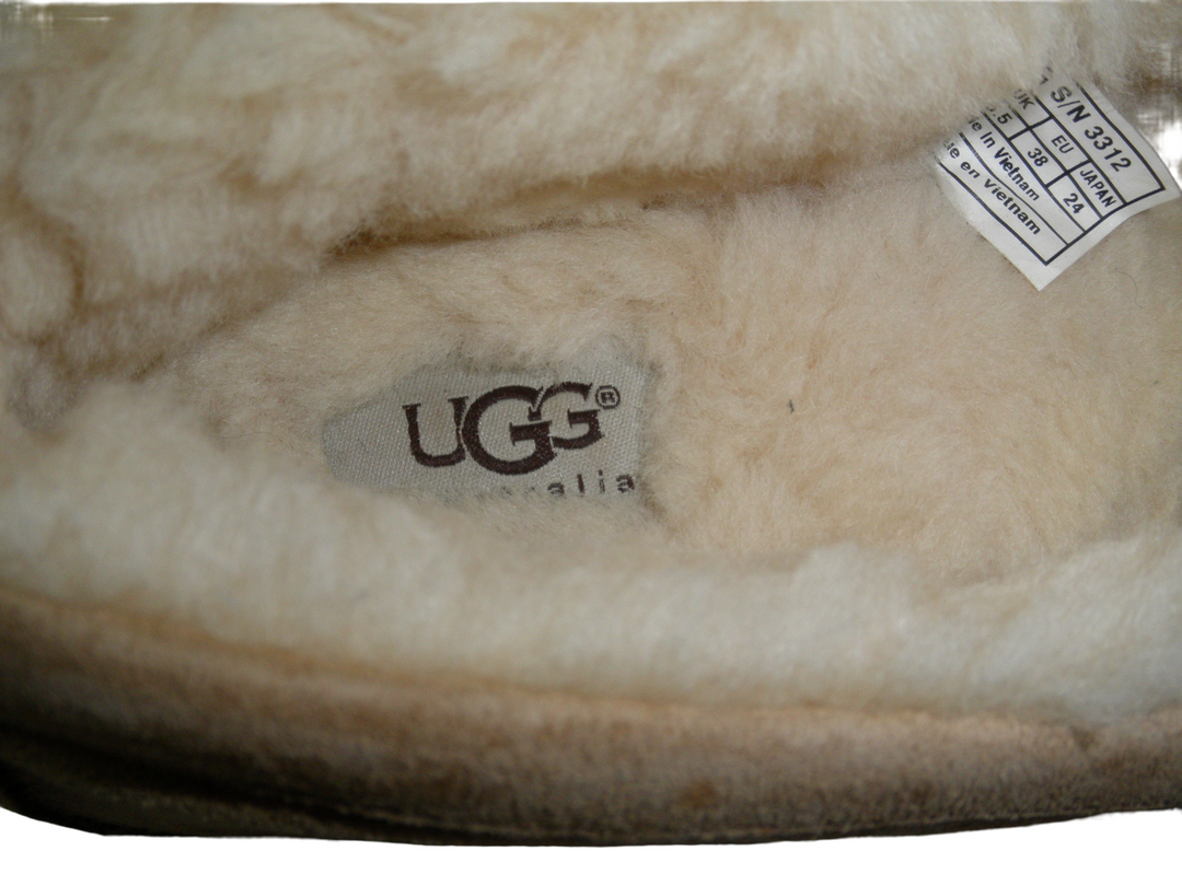 UGG　ファーブーツ　シューズ