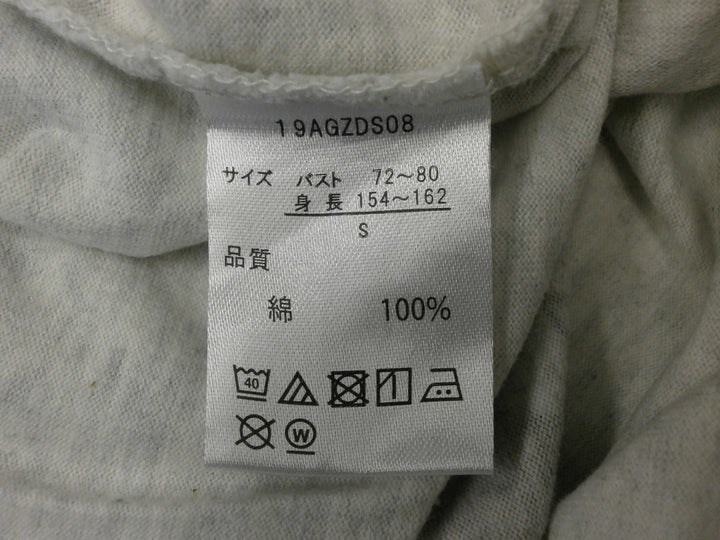 【激安古着】 disney ディズニー　長袖Tシャツ　トップス