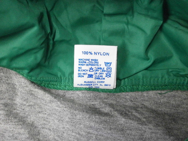 【激安古着】 RUSSELL ATHLETIC　ナイロンジャケット　アウター